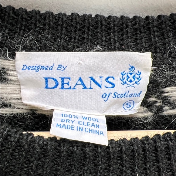 Vintage Deans Of Scotland Wool Sweater Knit Bunnies Bows Flowers Womens Small - Picture 2 of 7